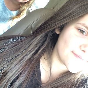 Meet your Posher, Amber